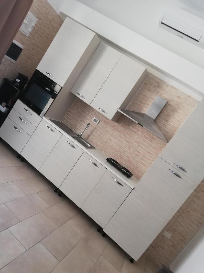 V&M Suite Con Jacuzzi Ostuni Eksteriør bilde