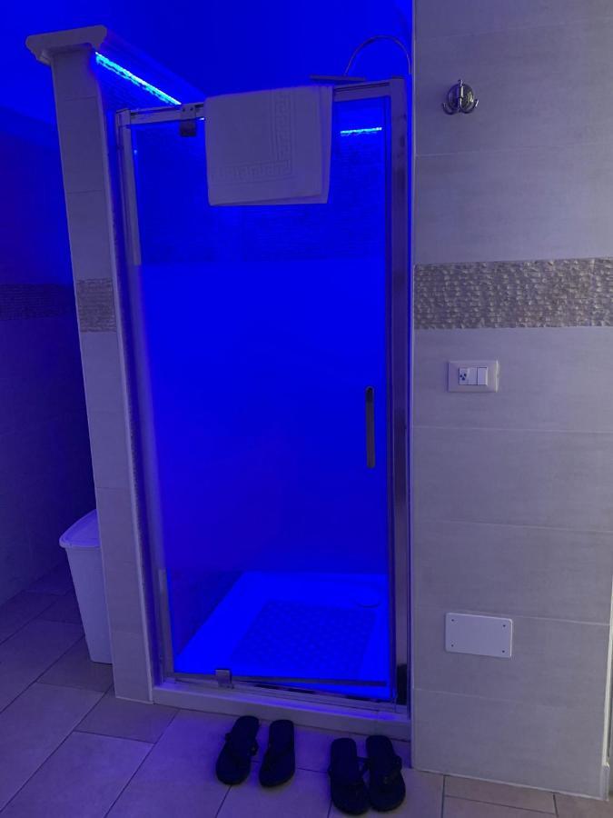 V&M Suite Con Jacuzzi Ostuni Eksteriør bilde